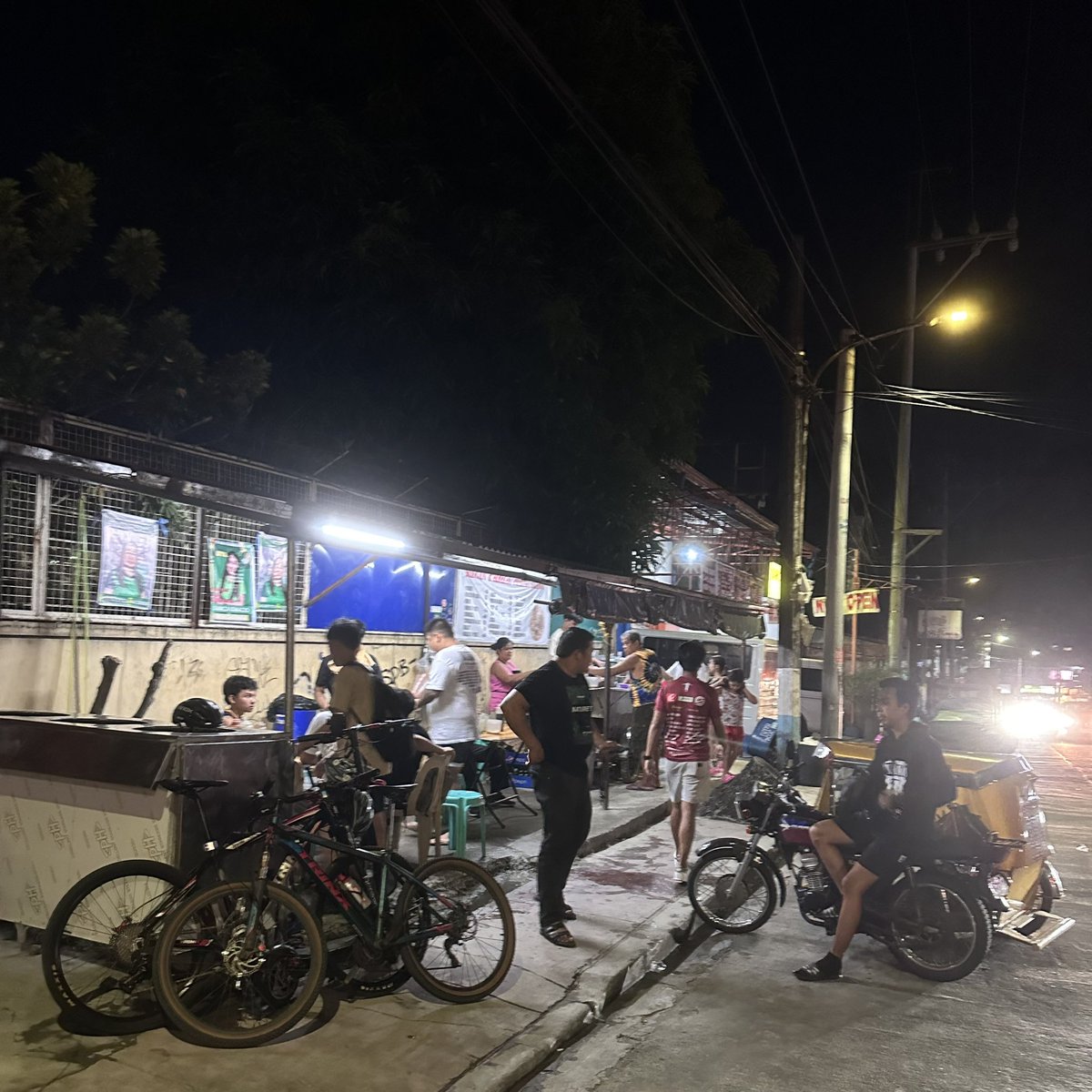 KingToph89's tweet photo. I've been to far and many places in Metro Manila to eat, pero this Kanto-Style Pares near my place can top the bests in town.

#BeefPares #Overload
#Project8 #QuezonCity
#ProyektoOsto #LungsodNgQuezon https://t.co/PaYqWtuaKu