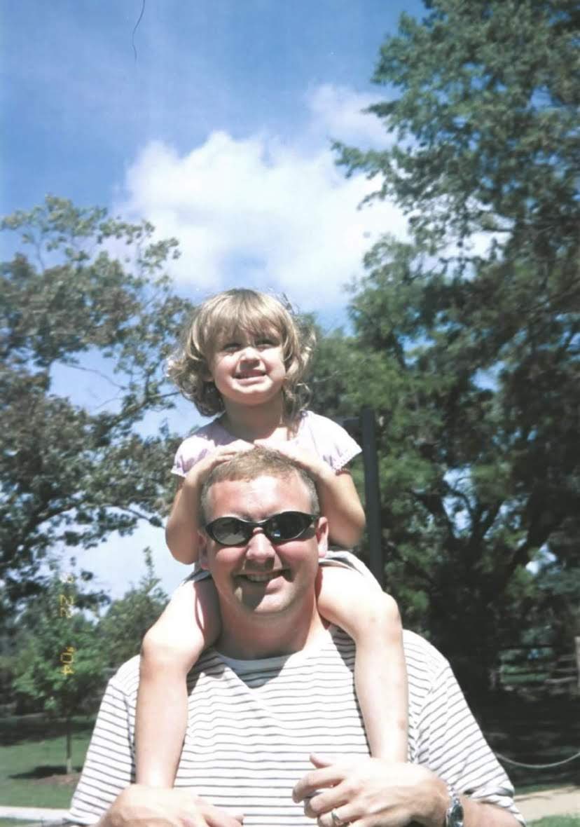 samcardinali_'s tweet photo. happy 50th birthday dad!! love you lots!! so glad i get to celebrate with you!! cheers to 50!! 🍻🎉 @bradleybbaby https://t.co/SRhwtlWuYV