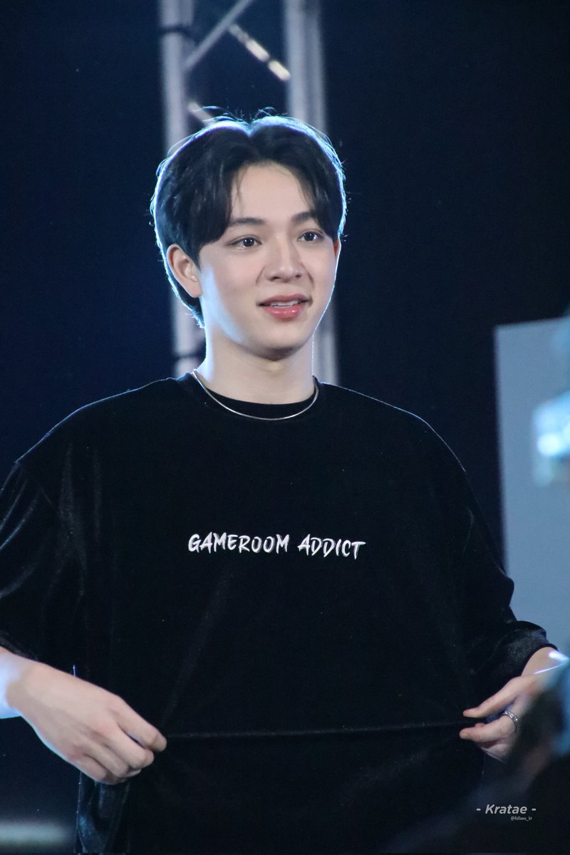 followu_kt's tweet photo. เสื้อ​สวยมากงับ

:: 04112023 ::

#TheNewChapterOfBASCOP
#บาสเด็กอ้วนที่แท้จริง @basjtr https://t.co/ImVS9DfVH7