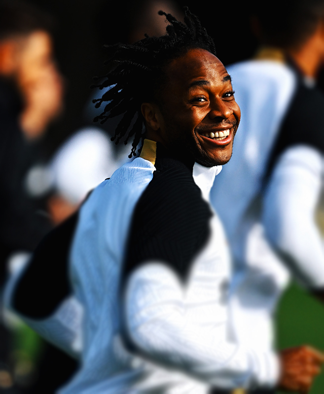 SocZoc's tweet photo. The most smiling players in world football at the moment.
WHY ALWAYS ME⚽️
#RafaelLeao #ishowspeed #JeremyDoku #RaheemSterling #smiling #Funniest #playerfootball #worldclass