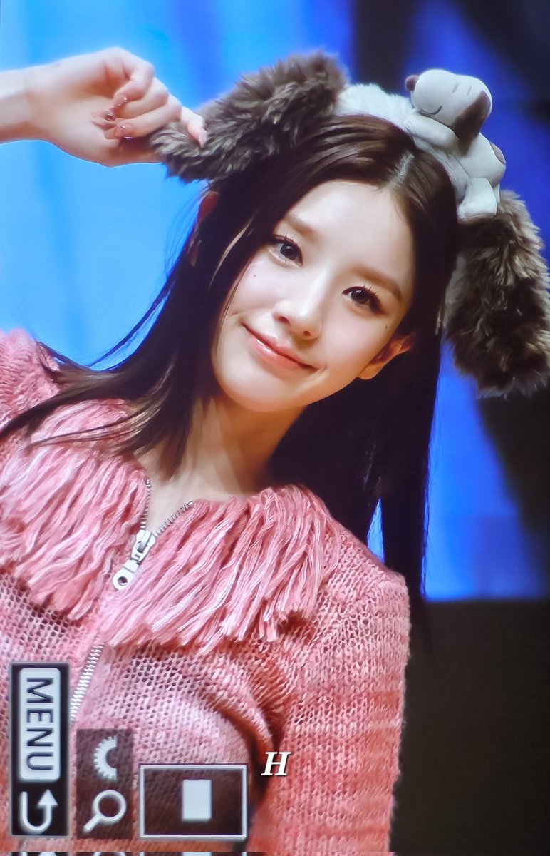 moon_of_heejin's tweet photo. 231105 희진_preview

#희진 #HeeJin 
#K #Algorithm 
#ARTMS #아르테미스 https://t.co/yRsUWysU6m