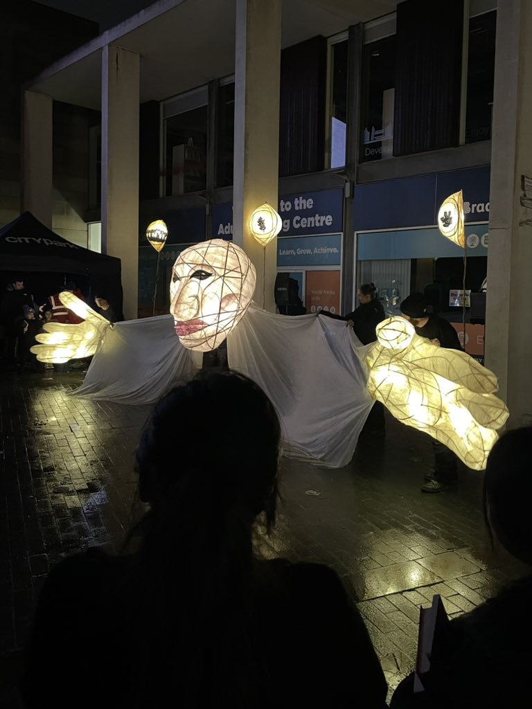 StoriesAlive's tweet photo. Another great night at #BDisLIT for @CecilGreenArts, even the drizzle didn’t dampen spirts, loads of people came and watched in the rain. https://t.co/qvLKCD0RpE