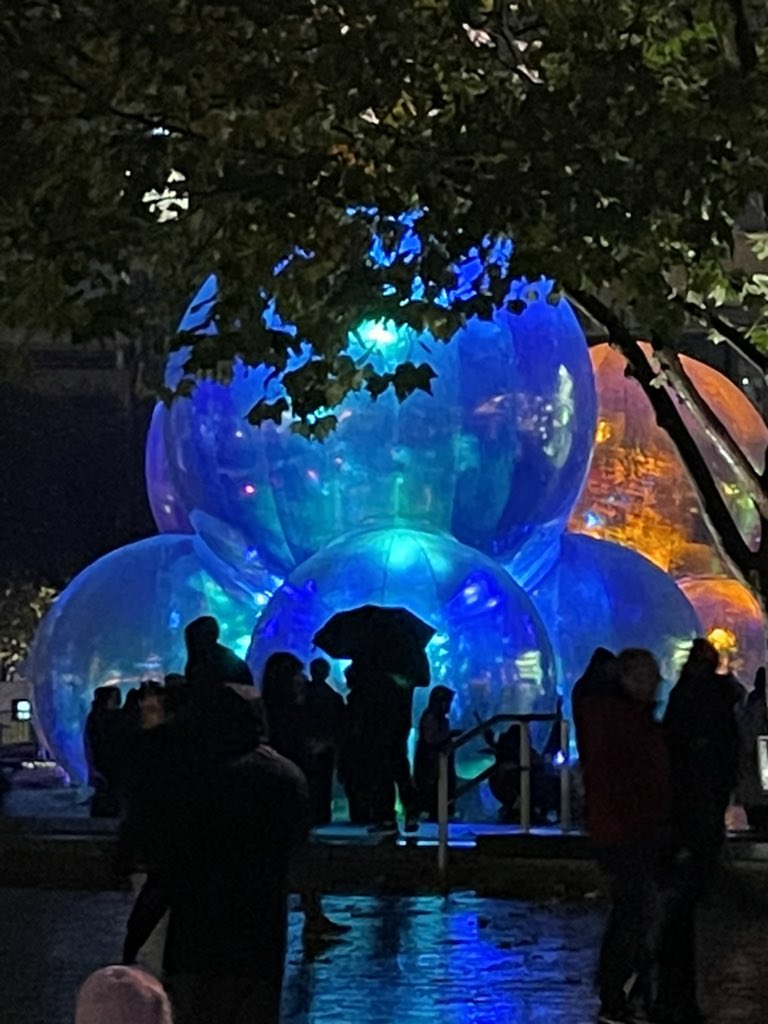StoriesAlive's tweet photo. Another great night at #BDisLIT for @CecilGreenArts, even the drizzle didn’t dampen spirts, loads of people came and watched in the rain. https://t.co/qvLKCD0RpE