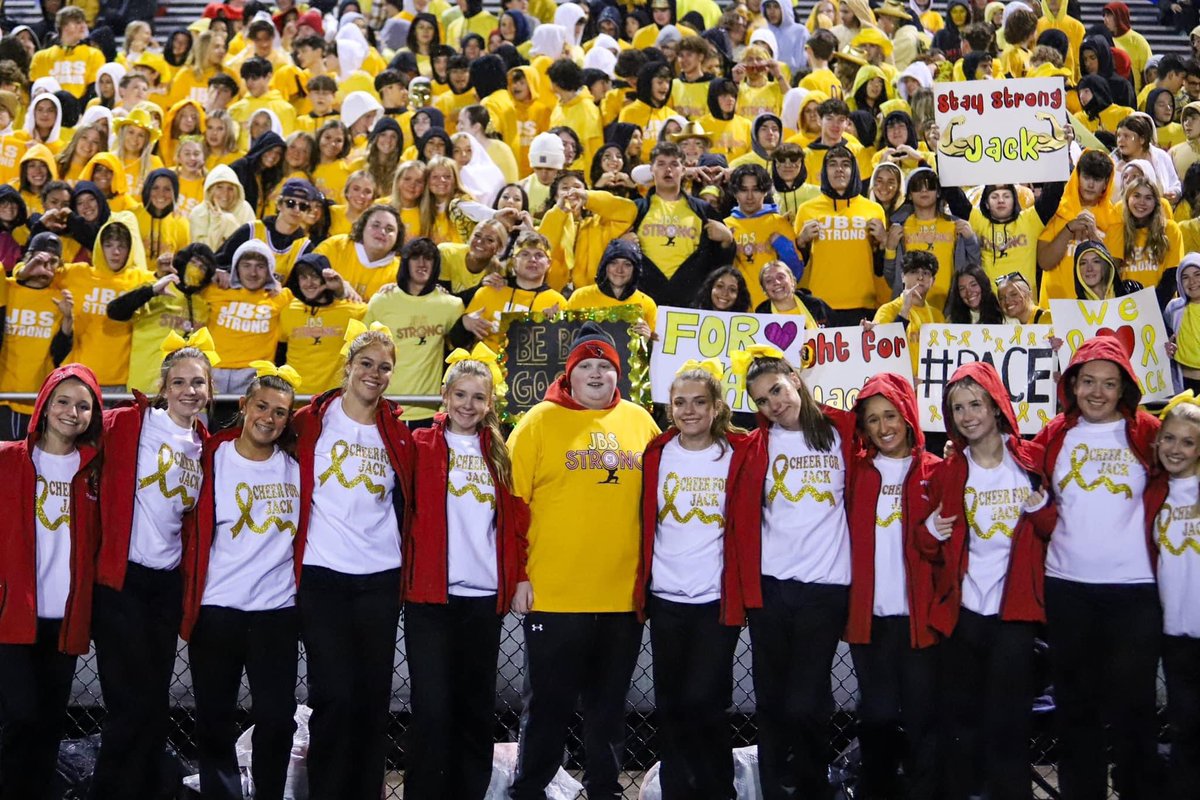 MentorRedline's tweet image. Thank you Jack for bringing communities together ❤️💛