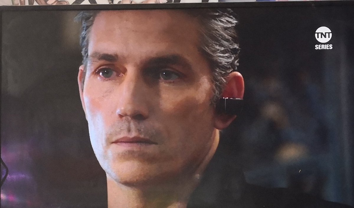 fernandomerino's tweet photo. Bueno, me crucé con el piloto de #PersonOfInterest así que vamos a darle una oportunidad.
Está en #TNTSeries https://t.co/MhKKNOcbjD