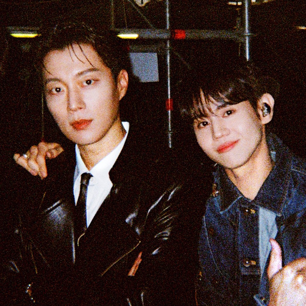 cherrish0701's tweet photo. 어제 두요 카페 다녀왔습니다
두요 카페가 열린 건 아니고요
그냥 카페에서 두요 생각했습니다
카페에 간 건 아니고요
그냥 집에서 커피를 마셨습니다
사실 커피도 안마셨습니다
그냥 두요 상태입니다 https://t.co/nYI3bDELhk