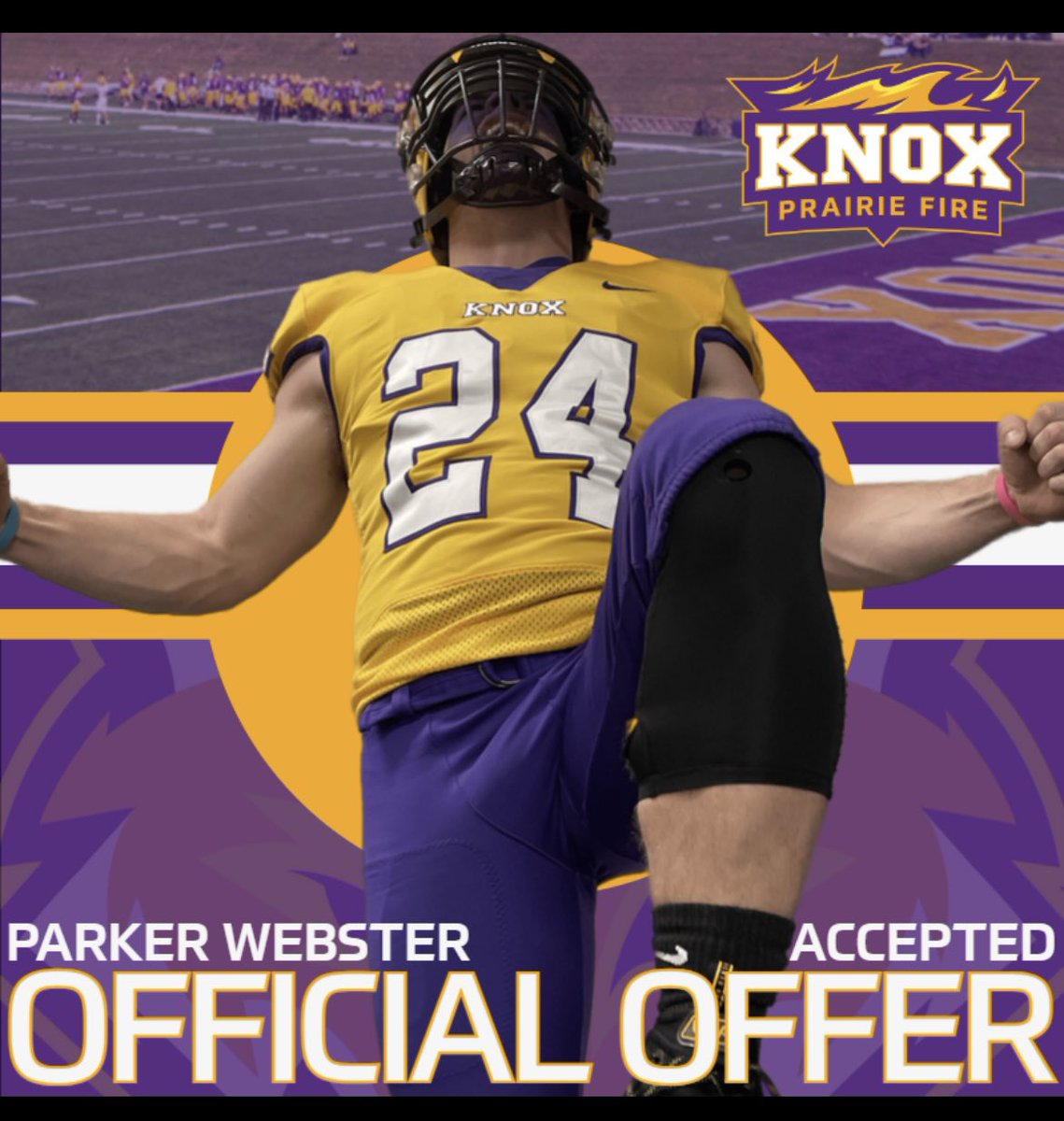 Blessed to receive my 2nd offer from @FB_KnoxCollege!!! Thank you for the opportunity. @bhernyscoutguy @RecruitingBh @ZachHarbison @KevinJDoelling @SmeltzerKarl @TCHSTorosFB @SJC_Cobras7v7