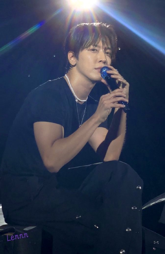samwolzip's tweet photo. 이렇게나이먹어주셔서
ㄱㅅ합니다.....ㅠㅠ https://t.co/9GOONRAHRa