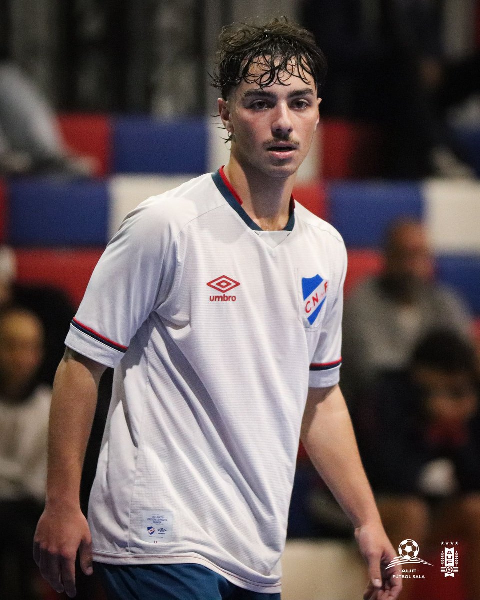 Guille263's tweet photo. #Sub20 | Playoffs 🔛 | @gmanga158 tuvo una noche fantástica. El ala tricolor anotó 4️⃣ tantos para el triunfo de #Nacional y clasificación a semifinales. Un desgaste físico incuestionable. Un jugador que tuvo este año su aparición oficial AUF en la disciplina, punto no menor. https://t.co/TX38QHp1aX