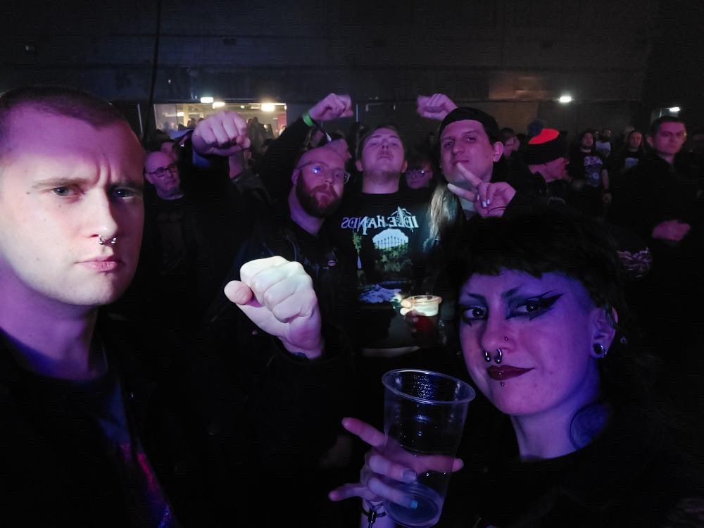 Pissgrave's tweet image. Heavy metal will never die. Grateful for these beautiful people