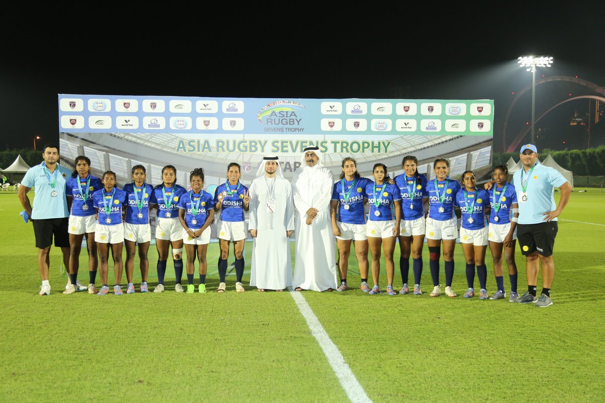 India Women's Team secures Silver Medal! 🥈 #closingceremony Asia Rugby Sevens Trophy 🏆 Day 2 - Finals 🇦🇫🇧🇭🇬🇺🇮🇳🇮🇷🇮🇶🇯🇴🇰🇿🇰🇬🇲🇳🇳🇵🇵🇰🇶🇦🇸🇦🇹🇭🇦🇪🇺🇿 📍Onazia Training Pitch, Doha #asiarugby #ARST #Qatar7s #Rugby7s