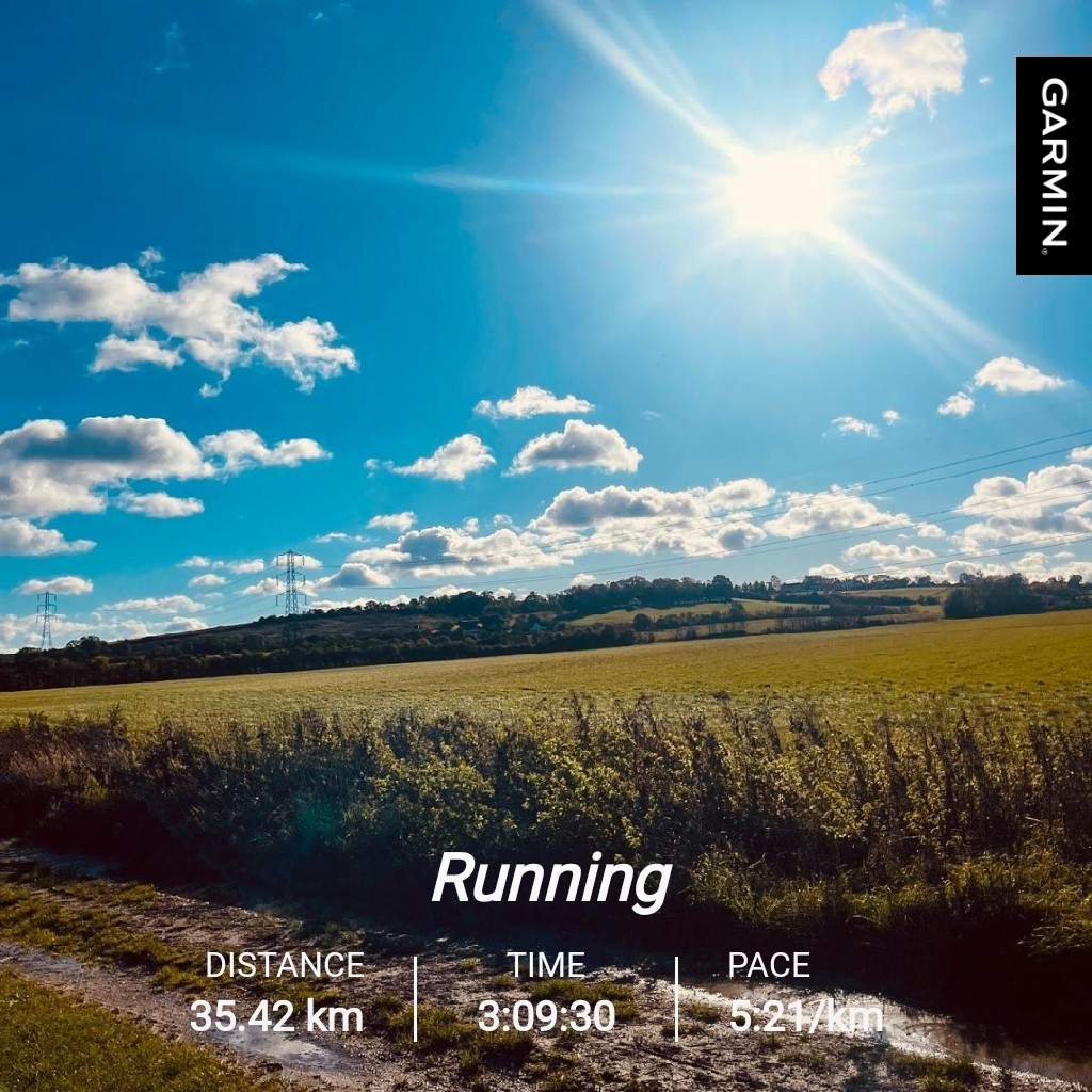 The longest run in the training plan completed this morning with my marathon partner @DanFunk77. 22 miles through the Hertfordshire countryside. A tough one that I'm glad is out of the way! 3 weeks today until the San Sebastian marathon.