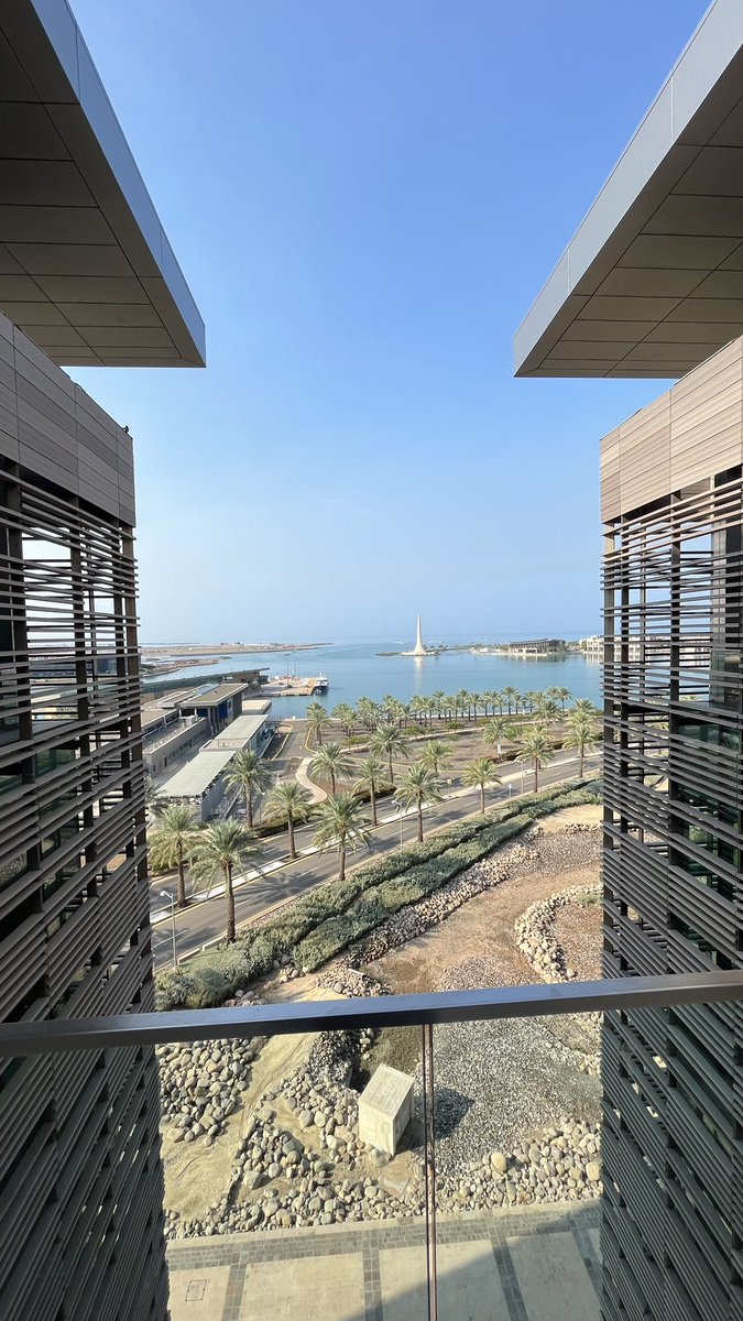 DanahDeveloper's tweet image. مكتبة كاوست✨🪐🪄