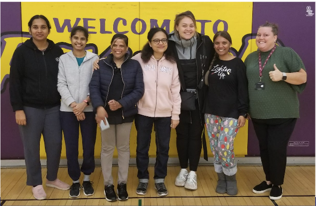 Thnk u 2 the parent volunteers who helped @ the school’s first pizza lunch! They were so efficient and so organized. Thnk u 2 Deepa, Gowthi, Kavith, Maira, Daria &amp; Laila! More special lunches are coming. We may try Pita Pit as well! If u R interested in volunteering, let us know!