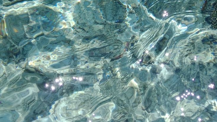 softdeIicacy's tweet image. magicals waters.