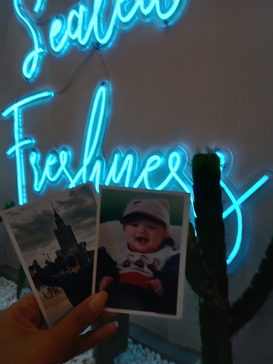 nostalgiakyu's tweet photo. from pampanga to mega, all for my ji changmin ! i enjoyed today thank u for letting me makigulo sa inyo, organizers hehe. see u next time ulit @4EVERMY115

#내_청춘_큐야_생일축하해
#Our_youth_Q_HBD #4EVERMY115
#더보이즈 #THEBOYZ #큐 #지창민 https://t.co/T5T1Q2tLc6