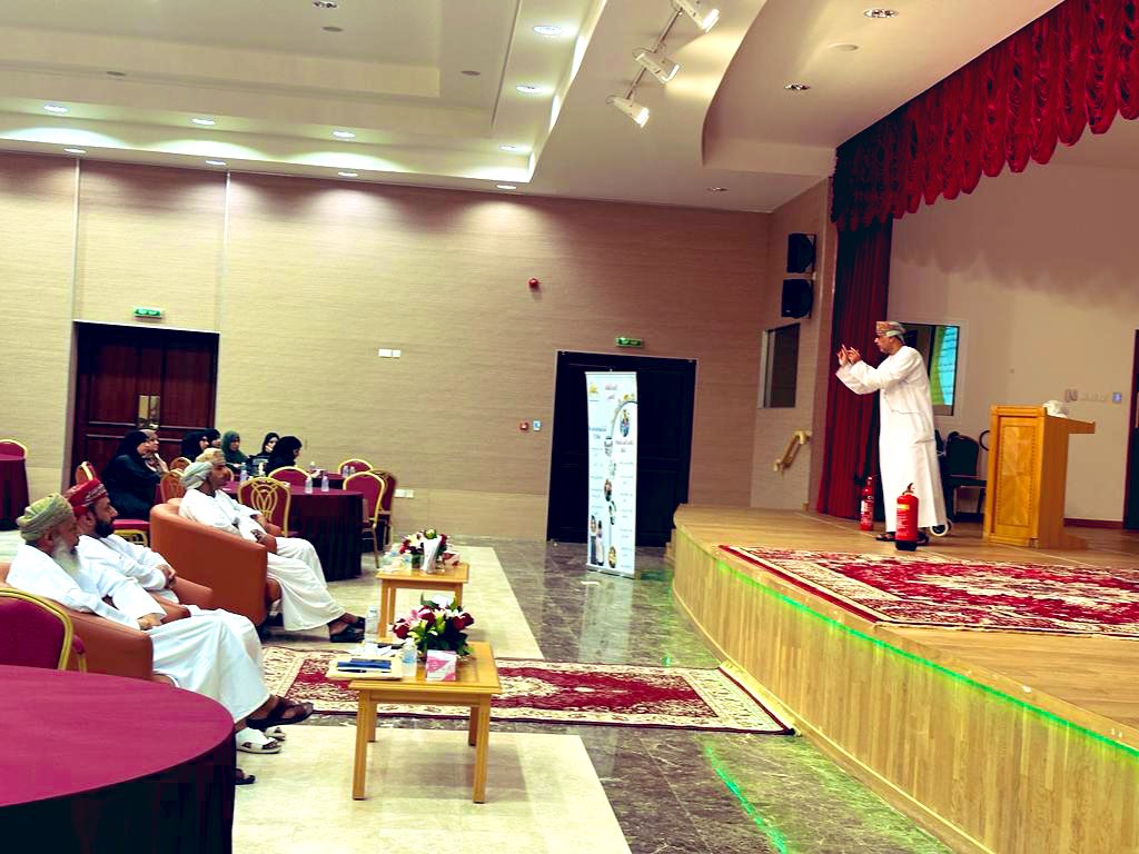 نظمت دائرة المدارس الخاصة 
ب #تعليمية_شمال_الشرقية بالتعاون مع مدرسة الضياء الخاصة برنامج تدريبي لإدارات المدارس الخاصة حول أهمية الصحة والسلامة في البيئة المدرسية.