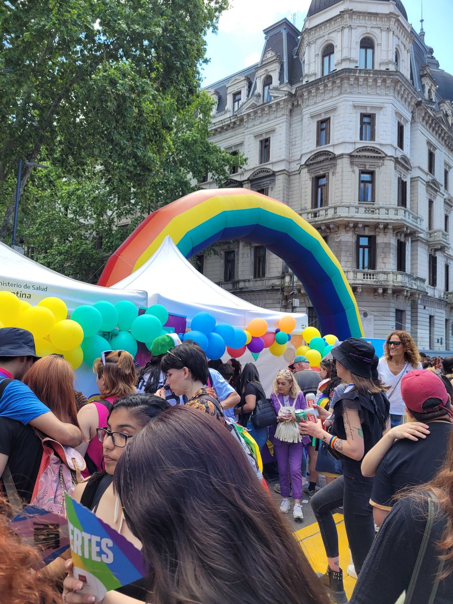 direcciondevih's tweet photo. #MarchaDelOrgullo2023  
🏳️‍⚧️El #orgullo es la respuesta 🏳️‍🌈 

@opsargentina  y @msalnacion.

🇦🇷 Por la promoción y defensa de la #saludpública y gratuita para todas las personas. 
Estado presente. https://t.co/KiPn9RHef8