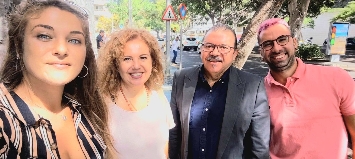 Francescocalv_'s tweet photo. Fuimos al encuentro en Santa Cruz de Tenerife a la Presidencia del Gobierno 🇮🇨 sobre la futura reforma de las Viviendas Vacacionales y ocurrió algo curioso 🧵 https://t.co/KchBy2GTLA