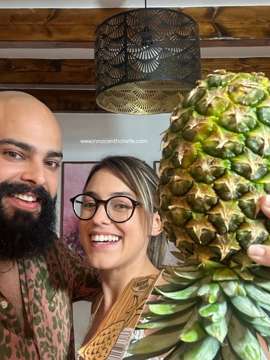 Innocenthotwife's tweet photo. Feeling fruity with @tommyslayedxx

Only retweet if you know what the pineapple means 😉 https://t.co/IrhSg8Vn15