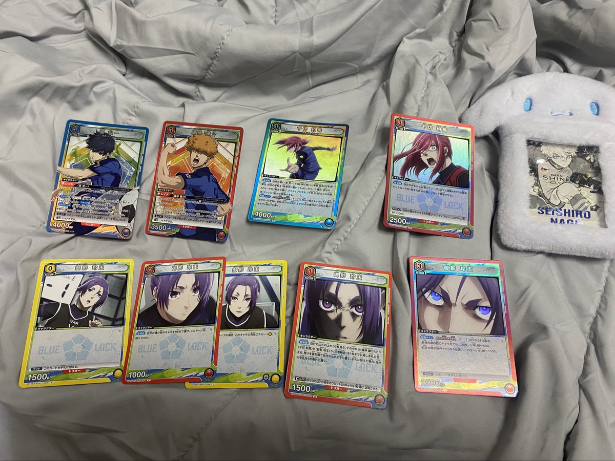 NJ_SD3's tweet photo. ブルーロック　ユニオンアリーナ
ブルロ　カード

譲) 御影玲王　國神錬介　千切　潔世一

求)凪　画像の凪　

郵送でどうぞ宜しくお願いします！💦 https://t.co/7imm7T9xe0