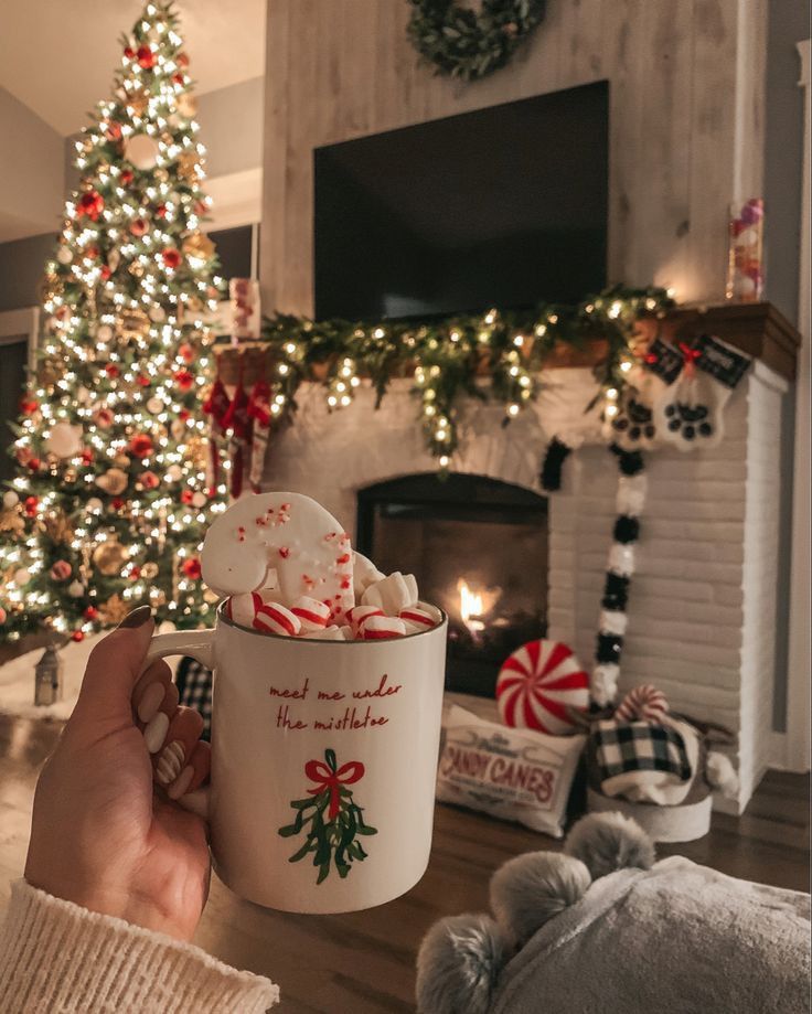 OfficialPLT's tweet photo. Only 50 days until Christmas! 🎄🎁 https://t.co/Dpu7gKsGny