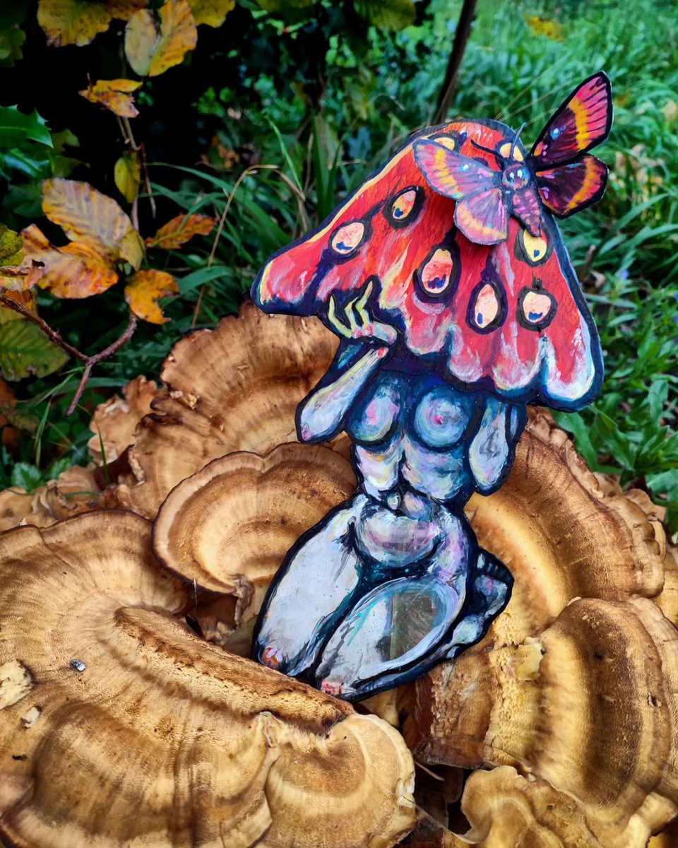 itty-o-tastic tweet media