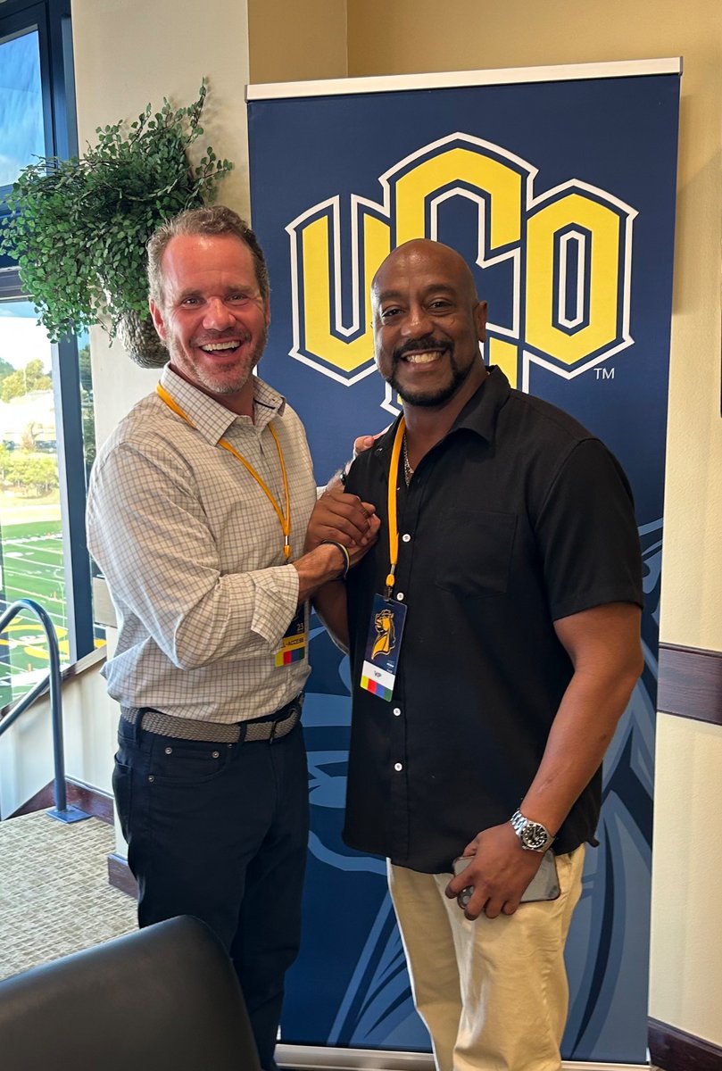 ToddGLamb's tweet photo. Thank you Derrick Jenkins for joining us @ucobronchofb game yesterday! D and I became friends though two All-Star football games after high school. Because of FB we met…and remained friends for decades! #football #enid #watonga https://t.co/L4duCDpwss