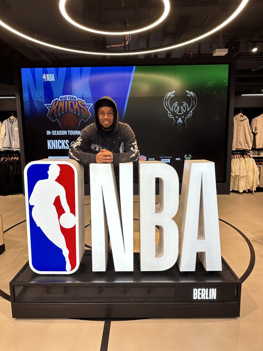 Sidney Friede tweet media