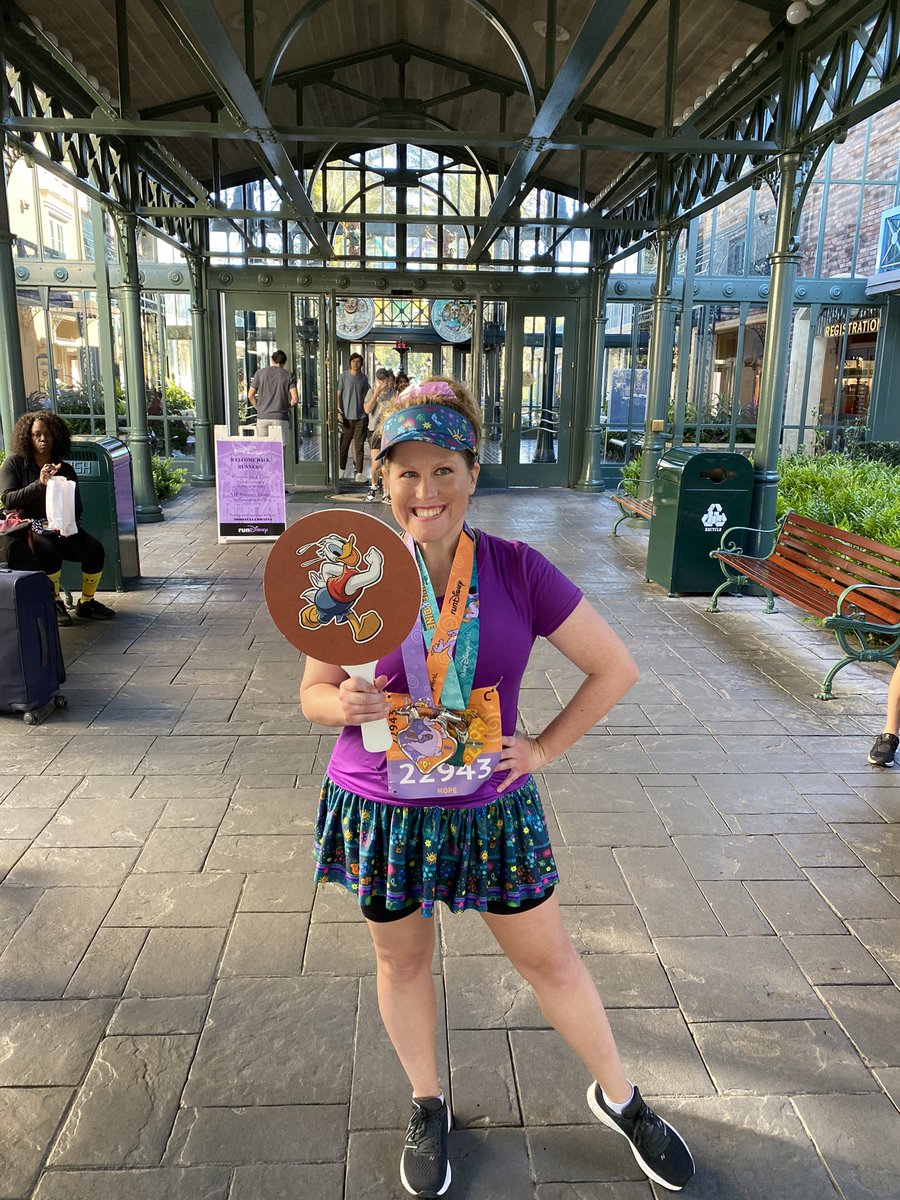 lilrunner's tweet photo. Wine and Dine Half done. Two Course Challenge for a total of 19.3 miles done and dusted!!! π #rundisney #wineanddinehalf #twocoursechallenge https://t.co/Ti2nQxsMOi