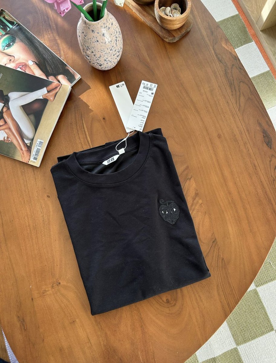 onebroderie's tweet photo. Je peux broder vos futurs cadeaux de Noël :) 👀🖤 https://t.co/djp6b6HvdZ