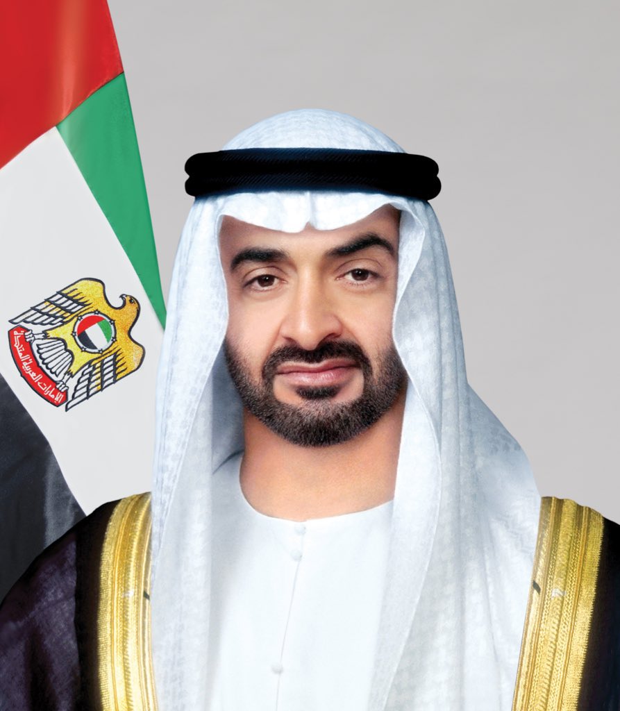 UAEmediaoffice's tweet photo. رئيس الدولة "حفظه الله" يأمر قيادة العمليات المشتركة في وزارة الدفاع ببدء عملية "الفارس الشهم 3 " الإنسانية لدعم الشعب الفلسطيني الشقيق في قطاع غزة. 
ووجه سموه بفتح باب التطوع للأطباء والمتطوعين من المؤسسات الإنسانية والخيرية الإماراتية. https://t.co/dowfOeNyxJ