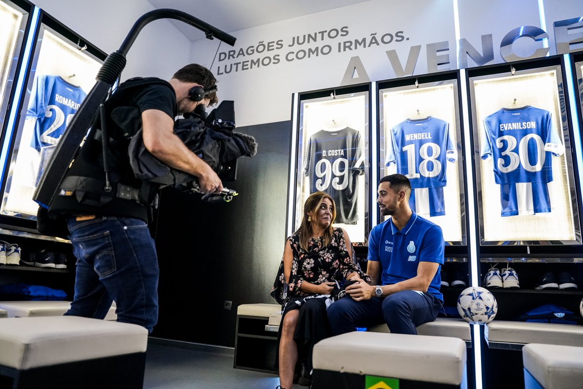 🔵⚪ Recorde de @DiogoMCosta99 na @ChampionsLeague convertido em ações solidárias👉 fcporto.pt/pt/noticias/20… #MarcaPorto #ImortaisPorDireito