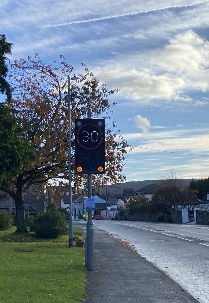 Surely enforcing 30mph is better than imposing 20mph?  It would appear that very few do 20, but neither do they seem to do 30!! #20mph #30mph #LudicrousDecisionMakers #Wales