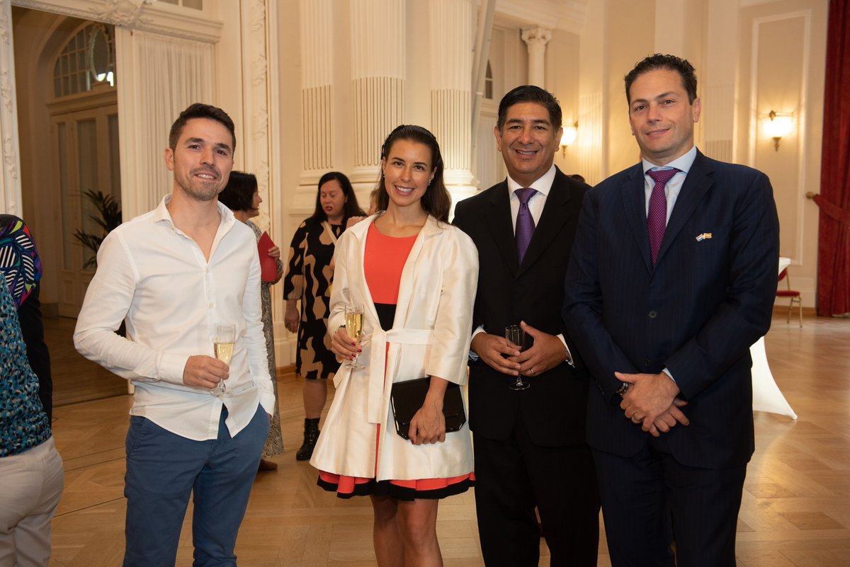 PeruLux's tweet photo. Fête Nationale d'Espagne célébrée par son Ambassade au Luxembourg au Cercle Cité, avec le soutien de la Chambre de Commerce Officielle d'Espagne.  La chambre péruvienne était représentée par son Secrétaire Général Francisco Malpica #Peru #Pérou #Luxemburgo #Hispanidad2023 https://t.co/AZ93VbIA0L