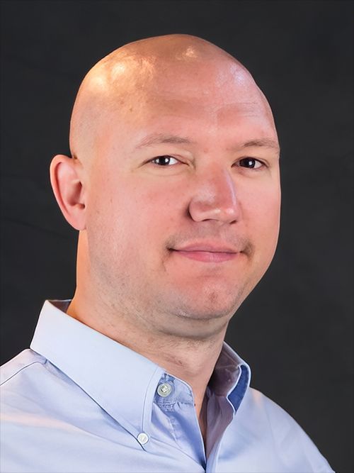 Explore the future of medical diagnostics with experts from @Otonexus, <a href="/UCSD/">UC San Diego</a>, and <a href="/PatternComputer/">Pattern Computer</a>. From AI-powered devices to personalized health data, unlock novel treatments for challenging diseases. Don't miss out: buff.ly/47jfeXR. See you at #FutureInReview 2023.