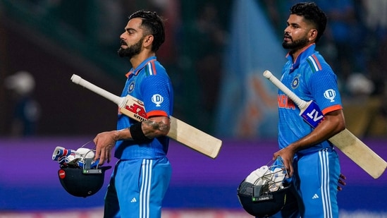 ApnaEquity's tweet photo. #IndiaVssouthafrica , #CWC23INDIA .

India won by 243 runs . South Africa surrendered his innings 83/10 .
#5Wicket haul for jaddu .

A record century helps Virat Kohli take home the Player of the Match award. https://t.co/lSeVBSfKM9
