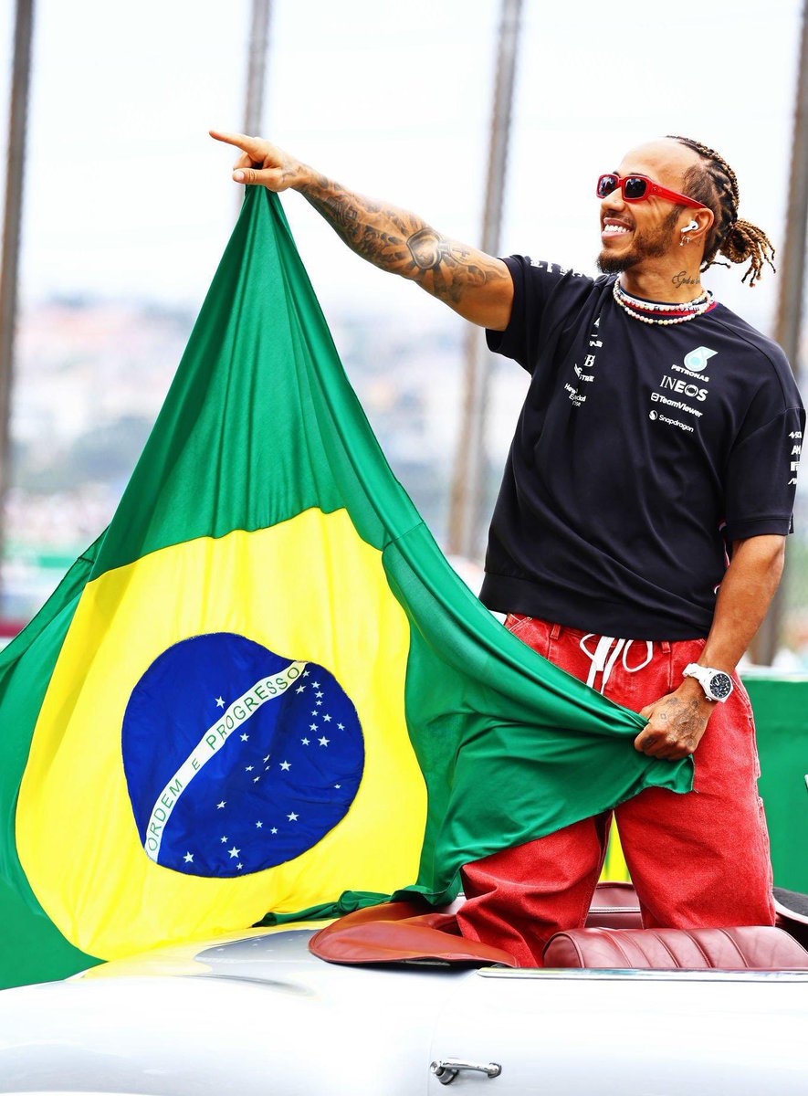 MercedesAMGF1BR's tweet photo. Casa. 🇧🇷 https://t.co/sXFytykqex