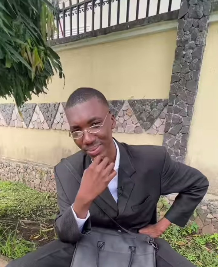 Me after finishing the first round, then remembered I have no food in the house 🥲💔

Moral: Think with your head 😐