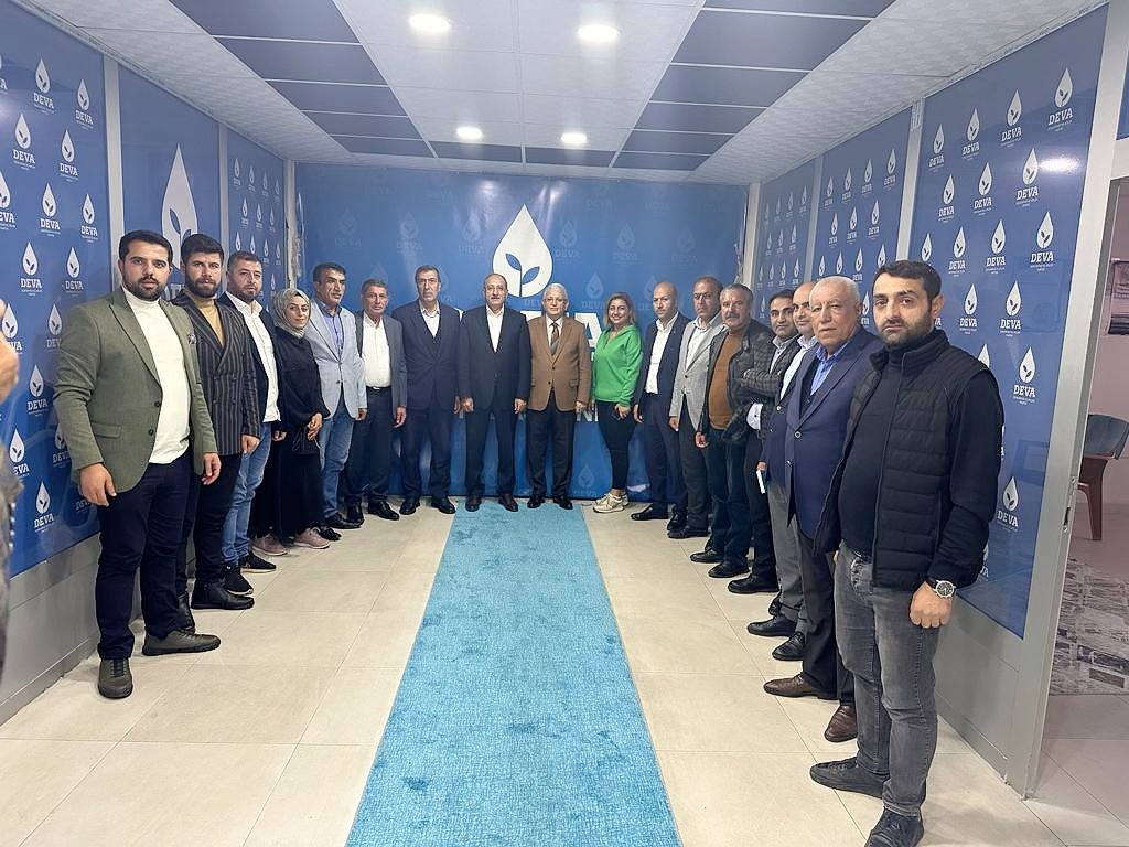 MehmetYentrk9's tweet photo. Değerli İstanbul Milletvekilimiz Sayın Dr @medeniylmz ve Sayın Genel Başkanımız Ali Babacan ‘ın Danışmanı @keremaltun65 beyefendiler partimizi Bizleri onure ettiniz https://t.co/lFxqgCQAbV