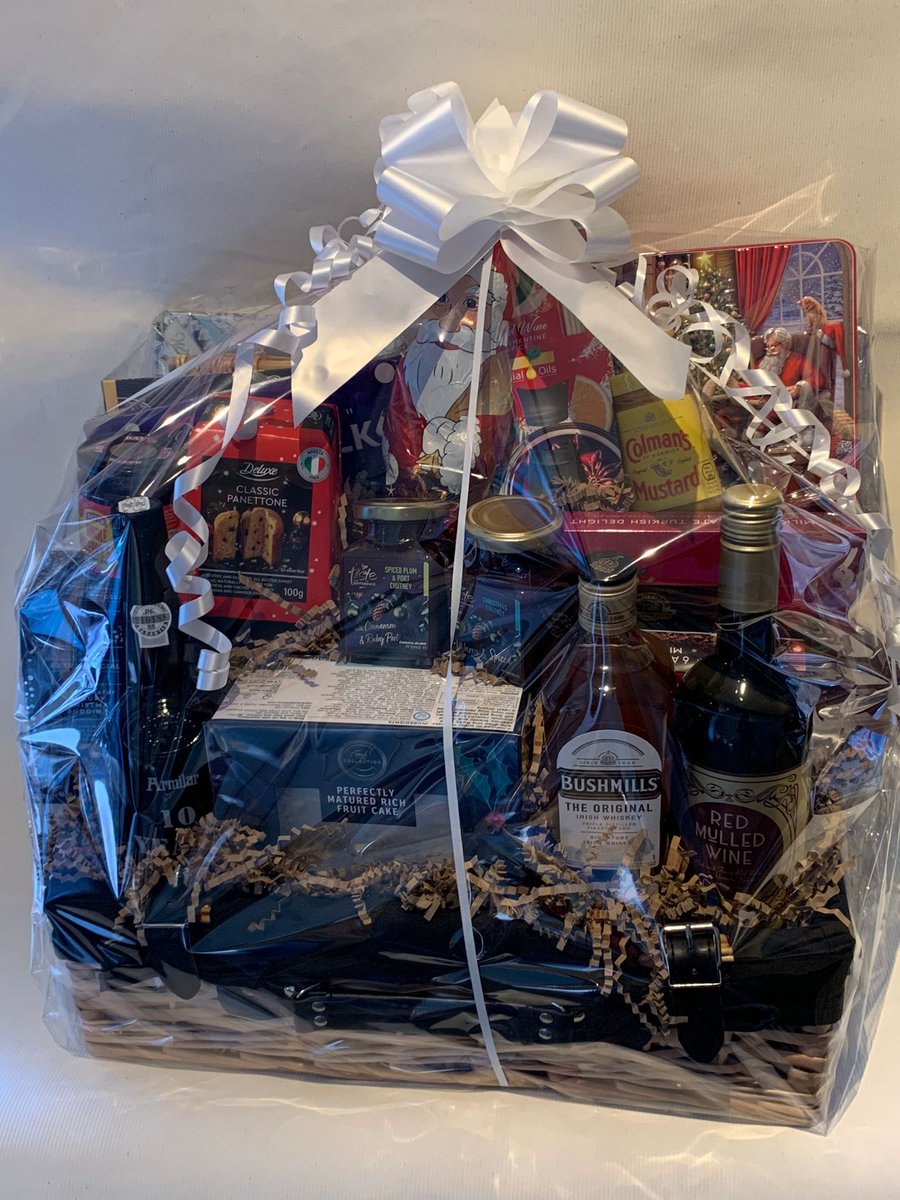 Shoulder of Mutton, Gawthorpe 📍

Raffle tickets available behind the bar for this amazing Christmas hamper to be won on Saturday 11th November. £1.00 per strip of tickets. All funds raised for Gawthorpe Committee. 🍺🥂🍸🥃🍷🍻