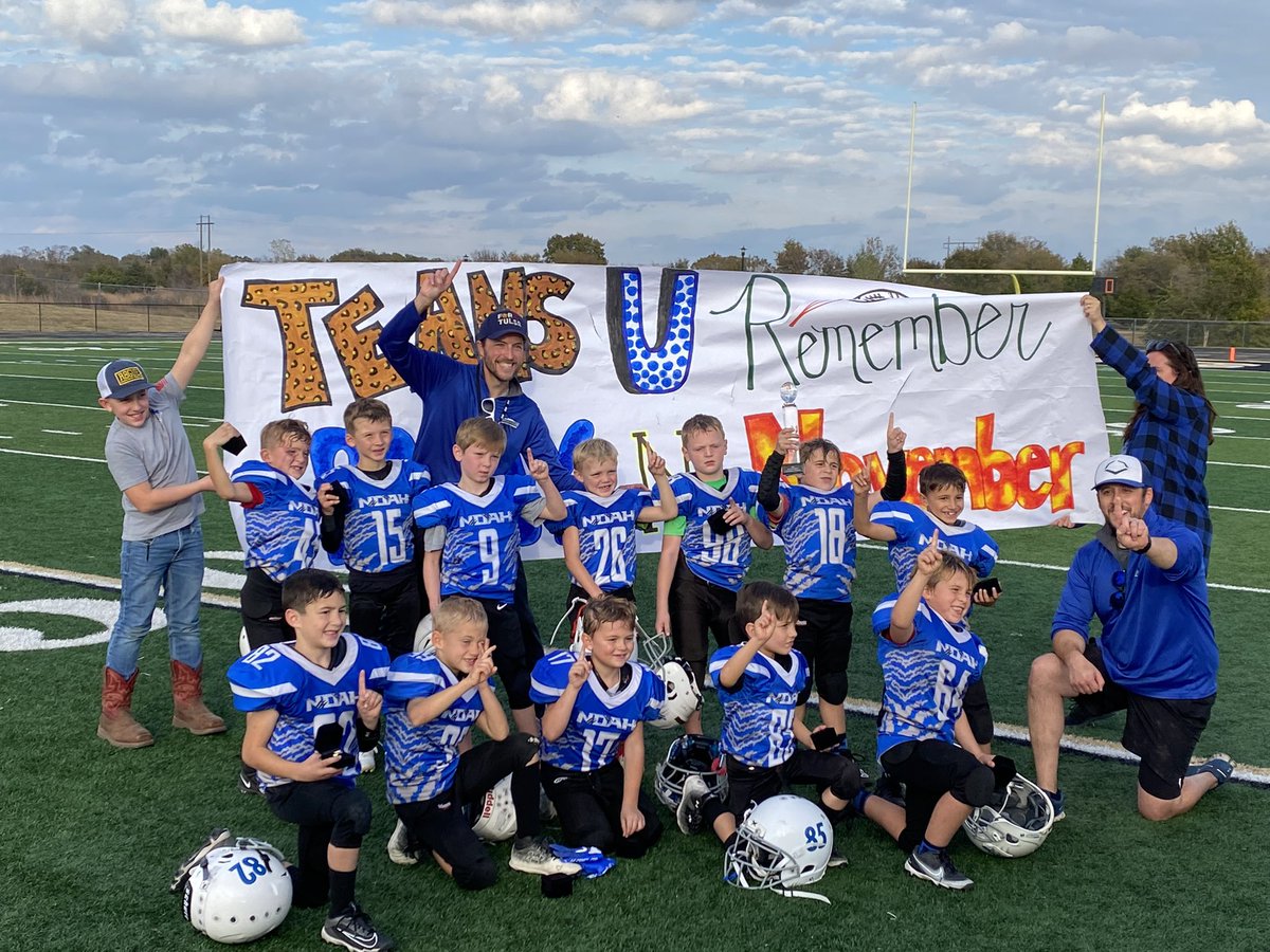 TheGeenFlash9's tweet photo. Champions!!!! https://t.co/RlIUBA20P9
