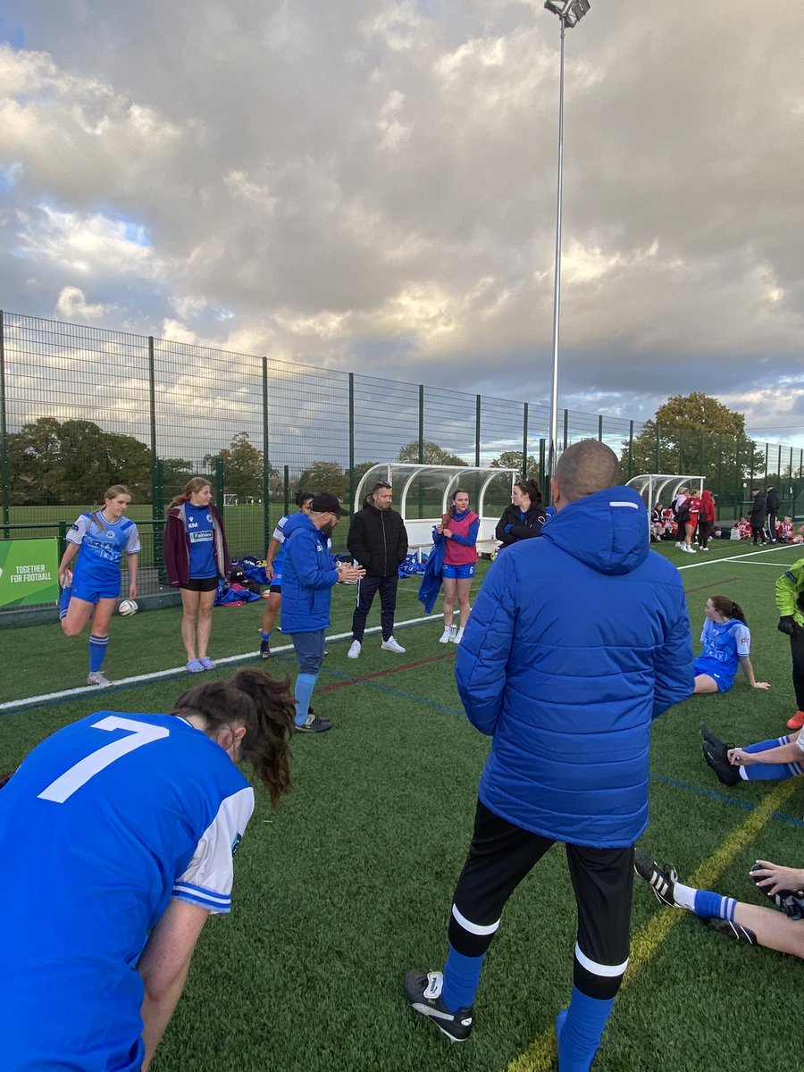 FULL TIME 6-0 
A very convincing and strong team performance and some very good goals. Onto the next! 💙🤍 #UTR