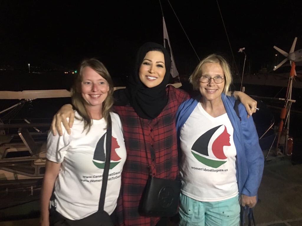 Benguennak's tweet image. هل عرفتُم من هي تلك السيدة المسنّة التي خرجت تصرخ في وجهَيْ وزيري الخارجية والدفاع الأمريكيين بلينكن وأوستن في الجلسة المخصصة لطلب دعم عسكري إضافي لإسرائيل بقيمة 14 مليار دولار هذا الأسبوع؟

إنها "آن رايت"  @AnnWright46 سيدة أمريكية في الثمانين من العمر.. دبلوماسية سابقة وضابط…