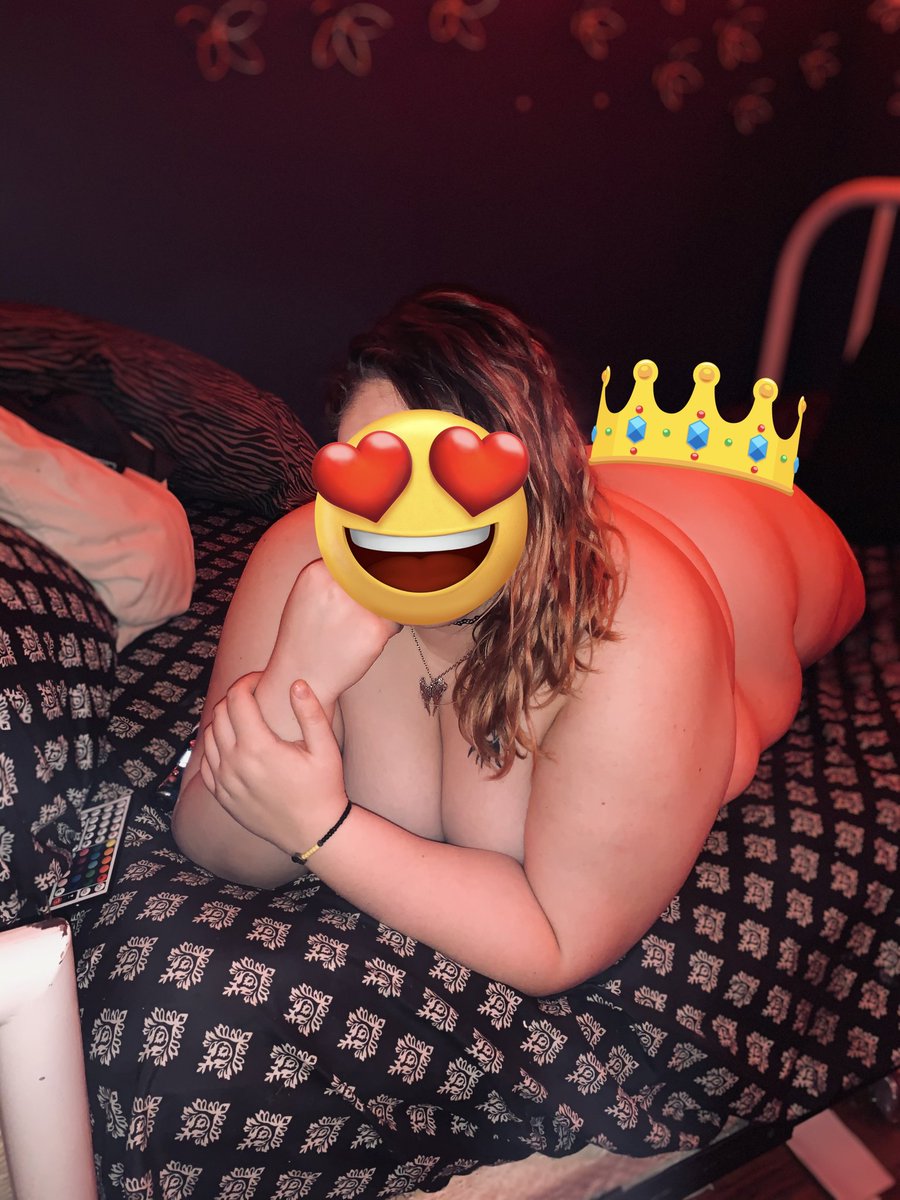 AshFinDom_96's tweet photo. Dont forget to subscribe to my Onlyfans 😘😘😘

https://t.co/LiqBuH1Dd9 https://t.co/y57GJfbvXj