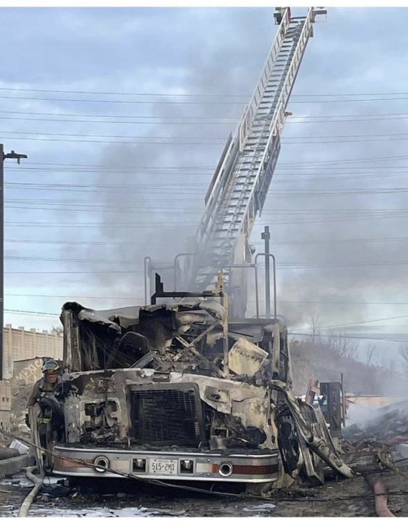 livingbyyyz's tweet photo. A photo of the Vaughan Fire truck has emerged online from this mornings Fire that was destroyed. 

#woodbridge https://t.co/ghWfLdltQN