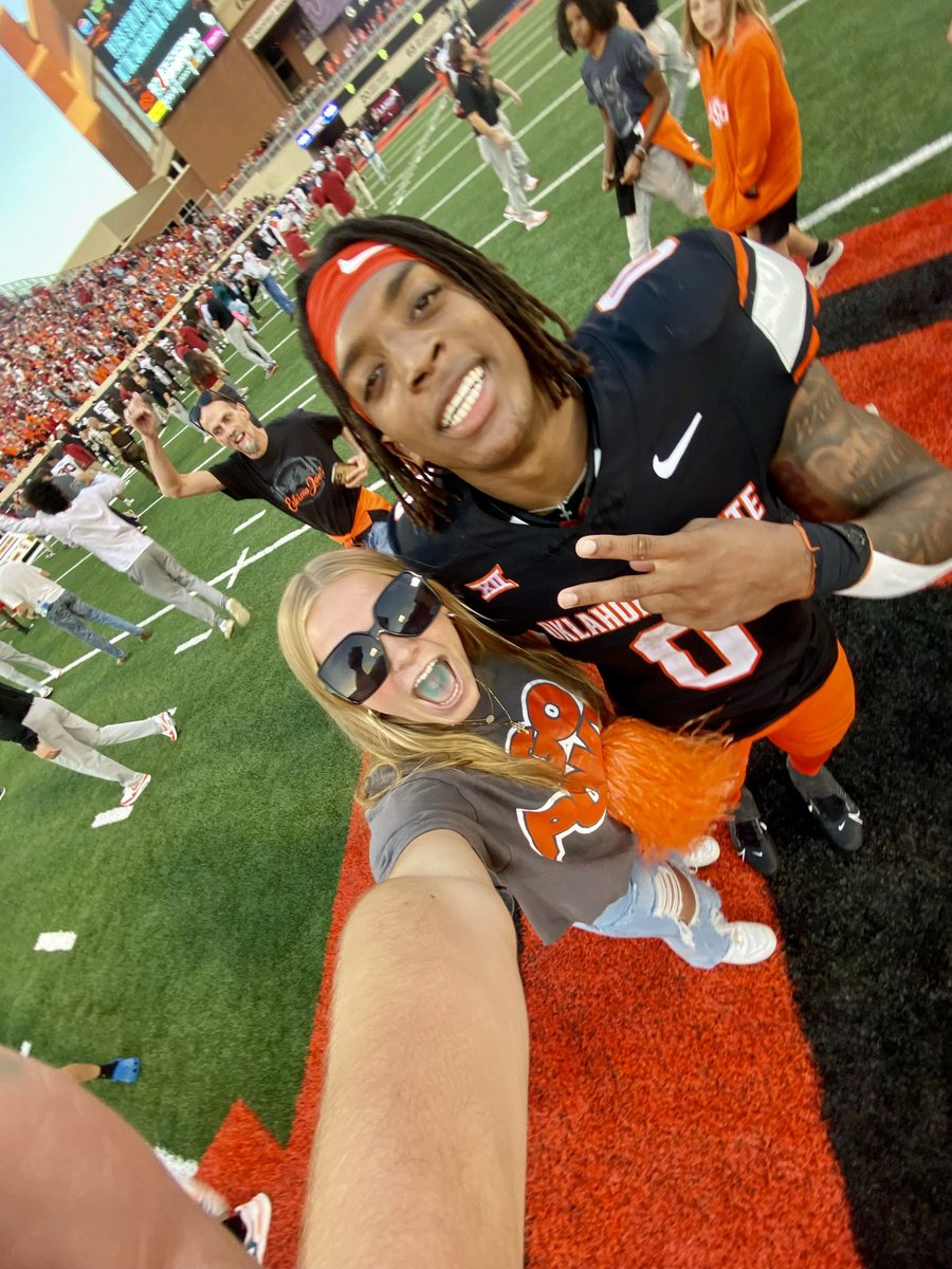 Good morning to everyone, especially <a href="/Ollie_Gordon2/">Ollie Gordon</a> 🧡🖤🧡🖤 #okstate