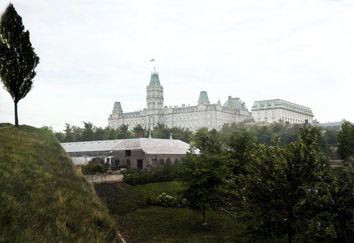 Retour vers le Passé (ville de Québec) tweet media
