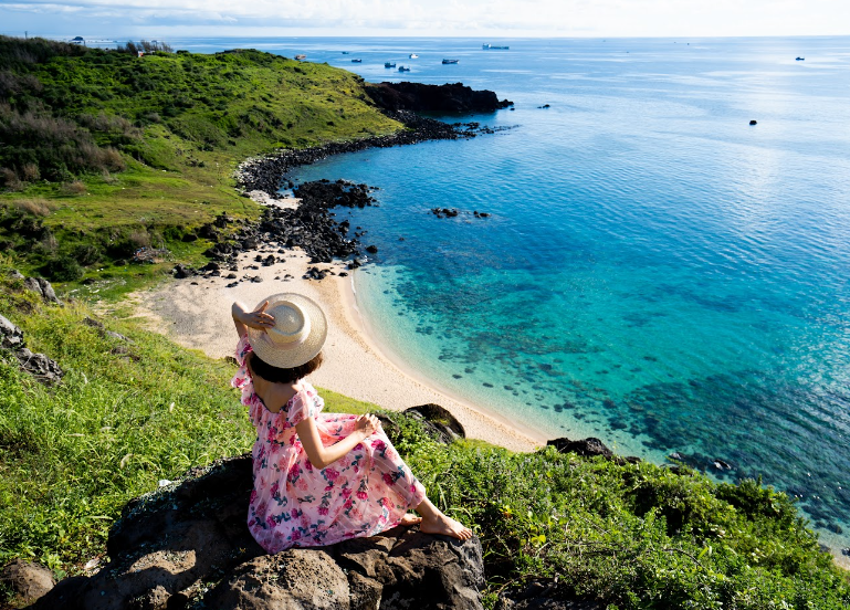 Khám phá “tiểu Bali” với tất tần tật kinh nghiệm du lịch đảo Phú Quý tự túc từ Vietjet. Đặt vé máy bay, thu xếp hành lý và sẵn sàng thẳng tiến đến kỳ nghỉ tuyệt vời này ngay nào!
#Travel #travelphotography #travelblogger #dulich #Vietnam