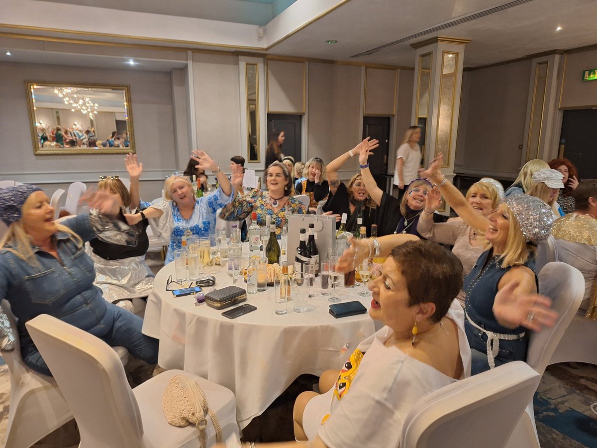 Back home after a wonderful time with amazing ladies, helping to raise awareness of women living with #mesothelioma . Thank you to everyone at <a href="/caamesoscot/">Action on Asbestos</a>  for a fantastic day 💃🎊 @alp